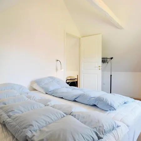 Three Bedroom Holiday In Tranekar Feriehus Nordenbro Vesteregn